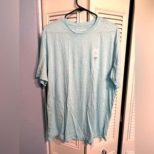 Travis Mathew tshirt